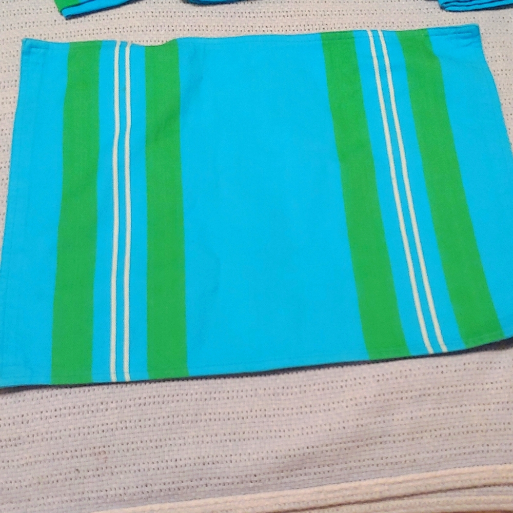 Tag Brand Placemat And Napkins Set Of 4